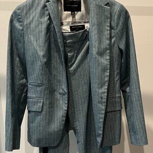 Banana Republic suit set